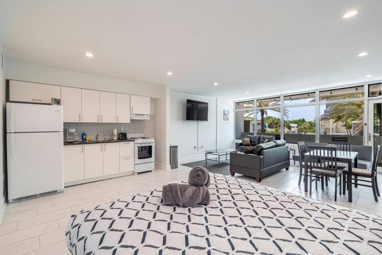 The Purple Pelican Beachfront With Ocean Balcony Unit 2 Fort Lauderdale Ngoại thất bức ảnh